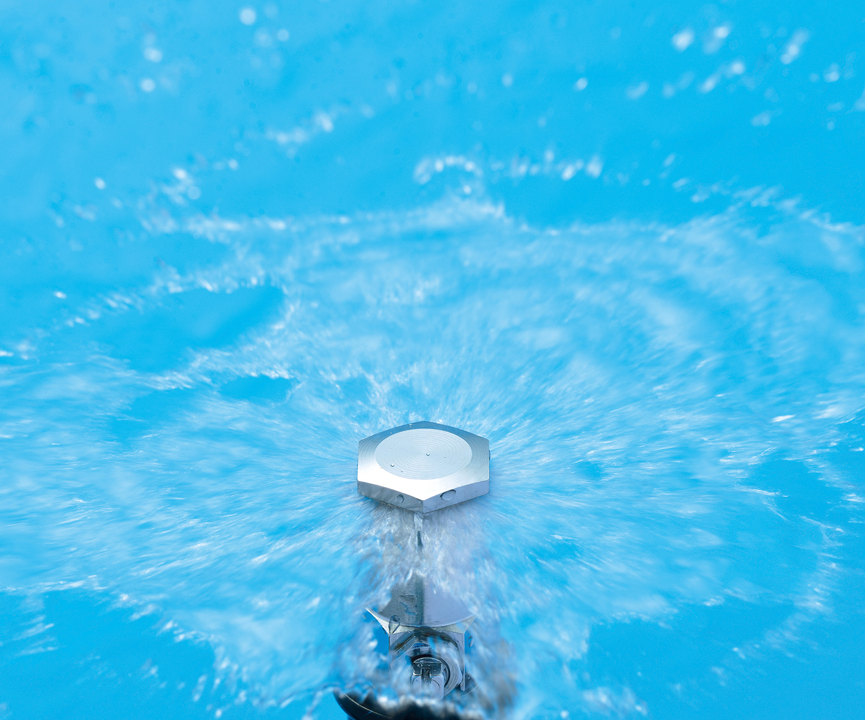 露出タイプノズル